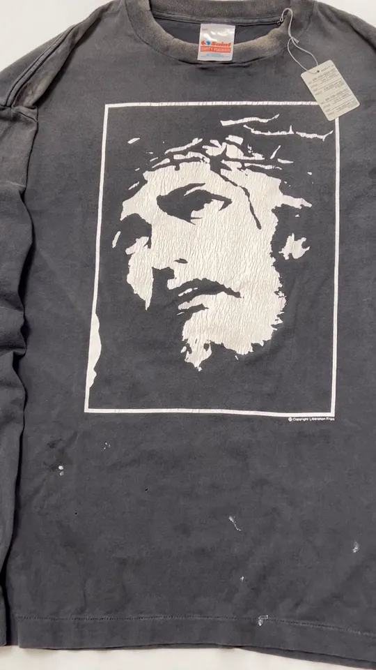 SAINT Mxxxxxx LOVE SAINT LS TEE/BLK LOVE SAINT Big Jesus washed and distressed long sleeves, washed black S-XL, cylindrical cloth Assute dyeing, heavy washing and water fading, pure hand-splashed ink holes, simulated natural fading and old effects, correct version, correct main mark/washed mark/angel anti-counterfeiting label, OEM by domestic top printing factory, top purchasing agent level